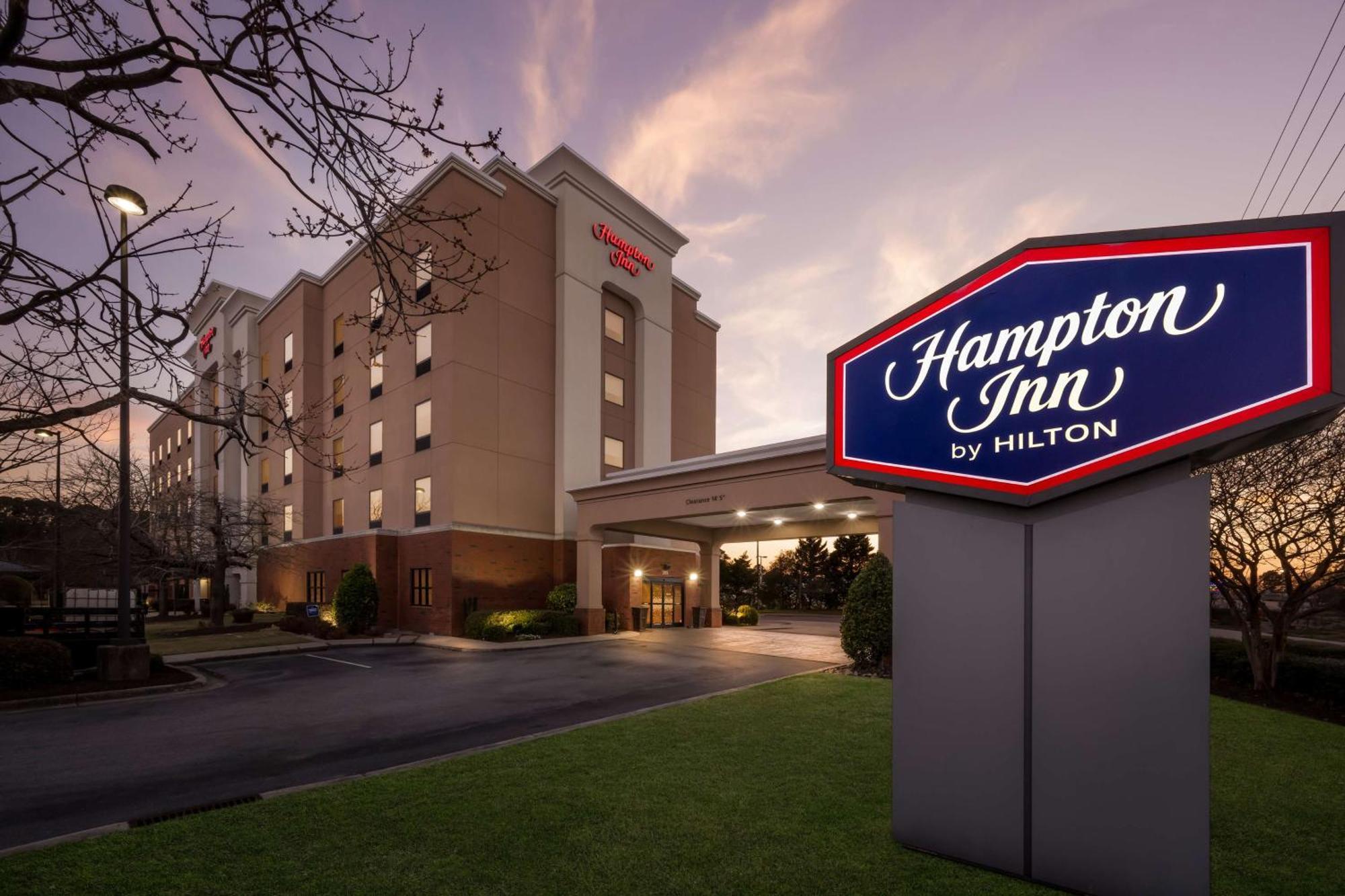 Hotel Hampton 3*