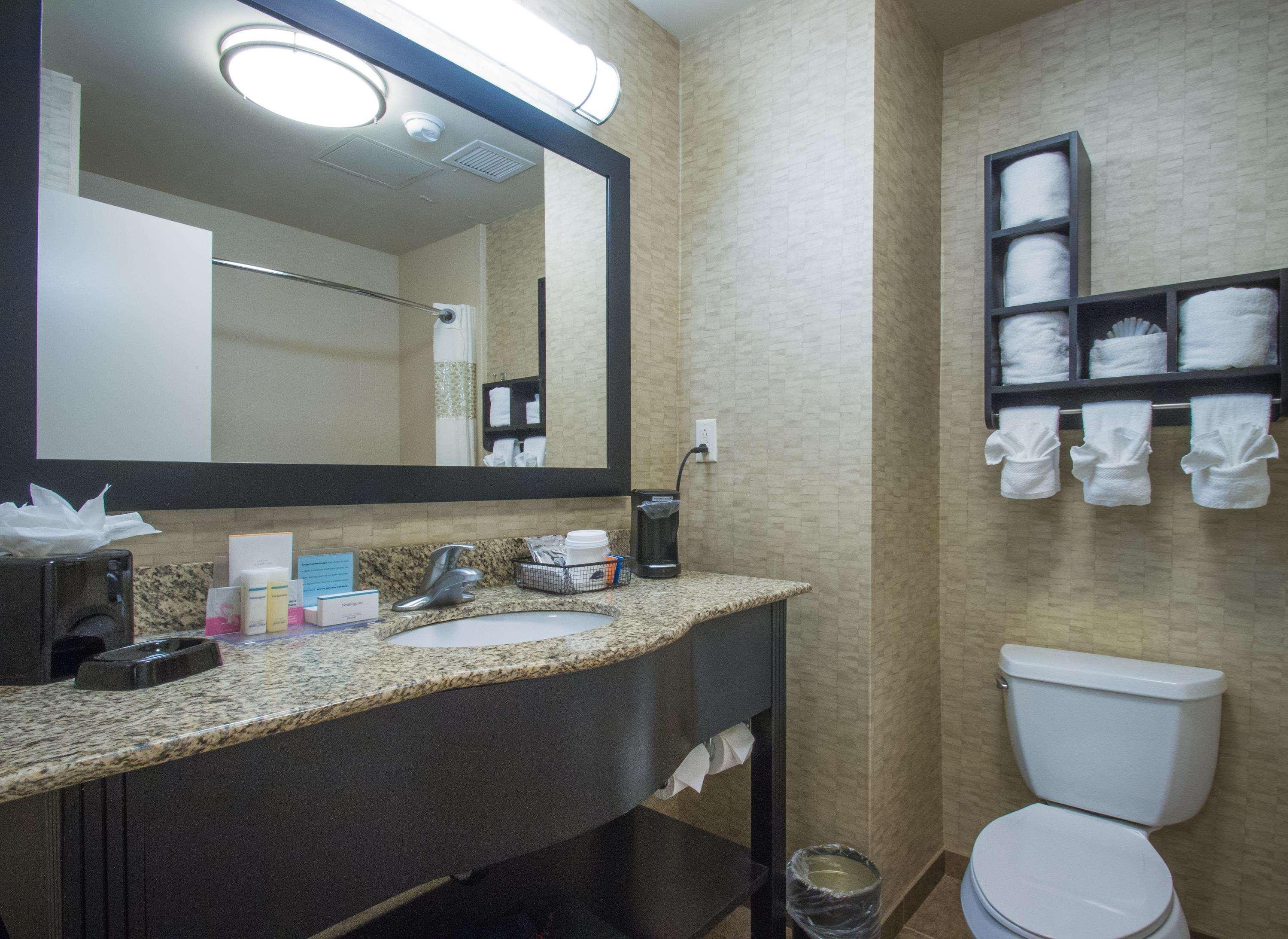 Hampton Hotel 3*